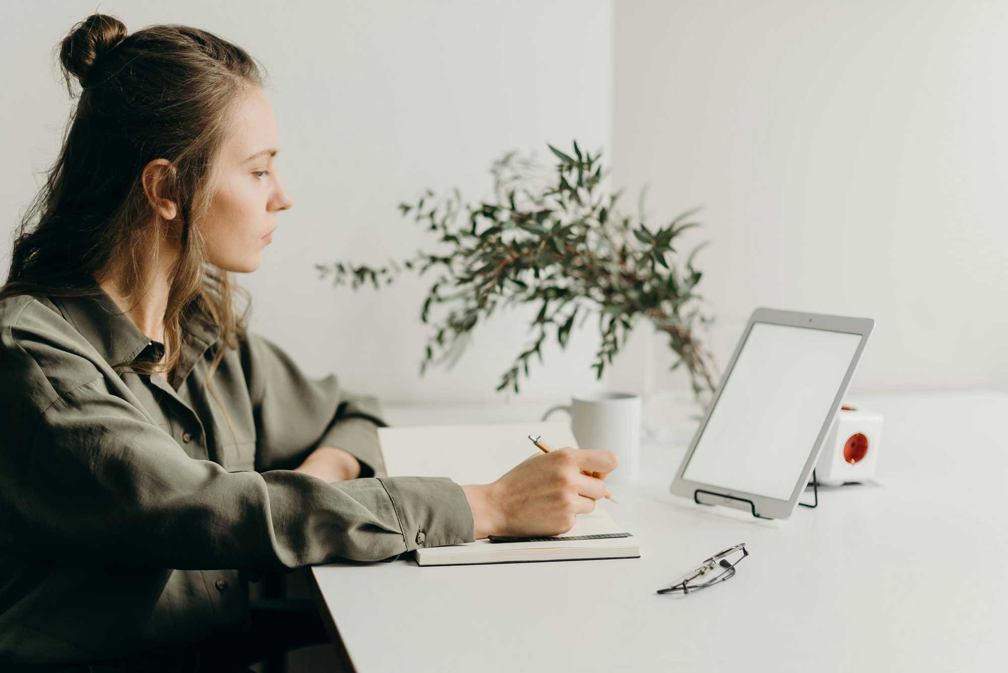 12 Productivity Shifts That Actually Stick